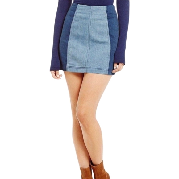 Free People Two Tone Denim Mini Skirt sz 8 - Picture 2 of 11